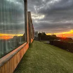 Place Aparthotel 4*