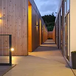Place Apartmanhotel Mosteiros