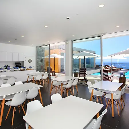 Aparthotel Mosteiros Place
