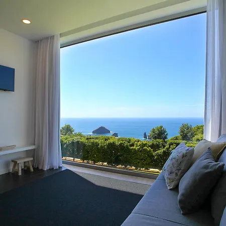 Apartahotel Place Mosteiros (Azores)