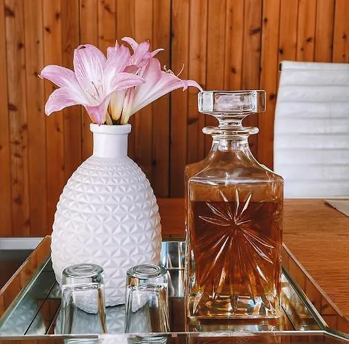 Ξενοδοχείο με διαμερίσματα Place 4*